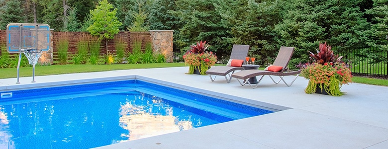 The Benefits of Luxury Landscaping for Your Home