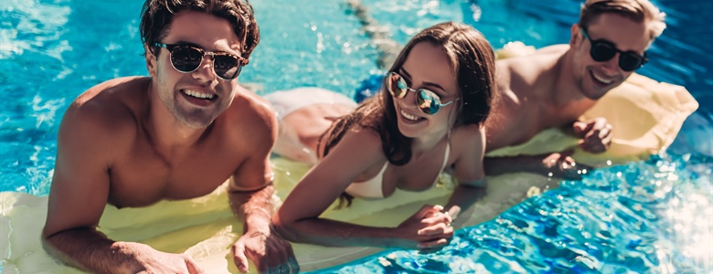 Why Vinyl Pools Are a Top Choice for Homeowners