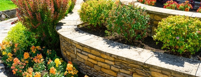 13 Luxury Landscaping Trends to Inspire Your 2024 Project
