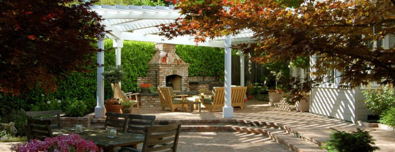 Custom Built Pergola For Outdoor Entertaining Area